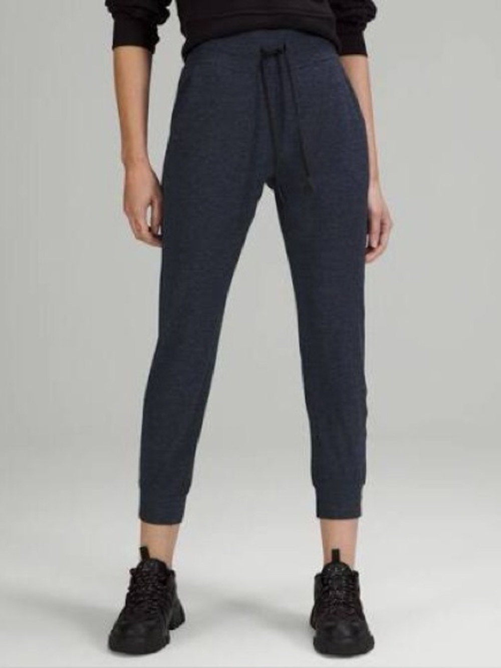 Lululemon Ready to Rulu Heathered Navy Joggers Women Size 4
